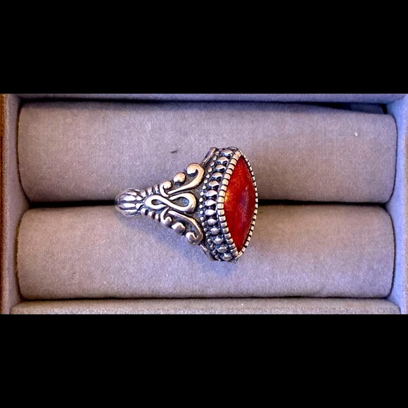 QVC RING - Picture 2 of 2